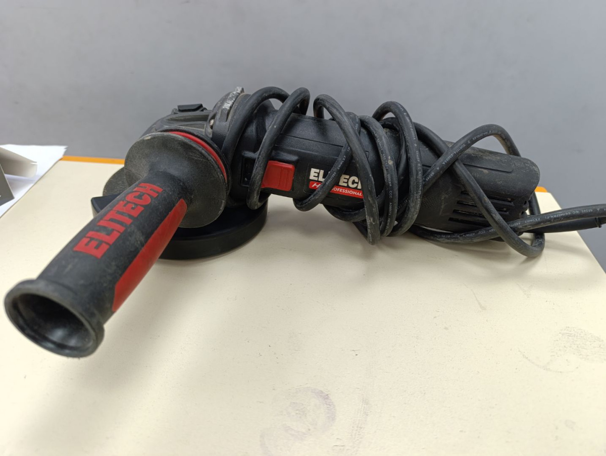 Угловая шлифмашина Elitech AG 1012E