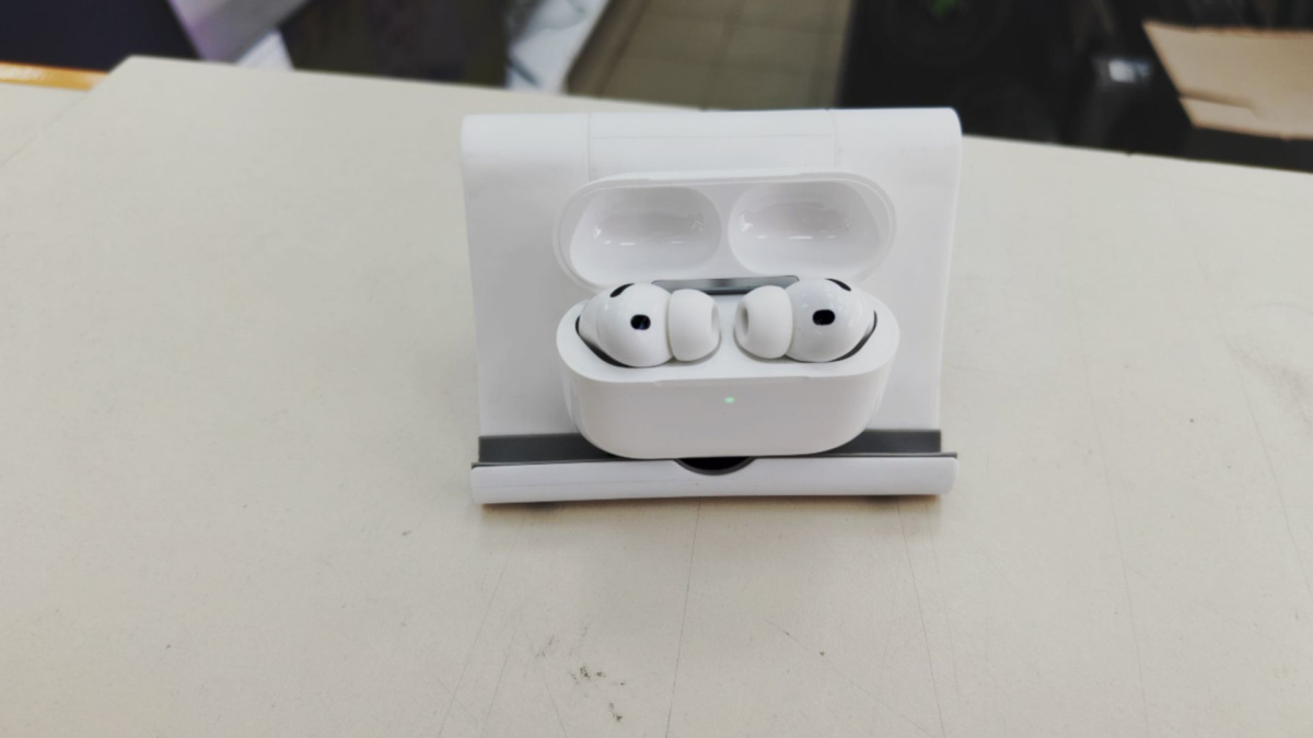 Наушники беспроводные Apple AirPods Pro 3 Gen