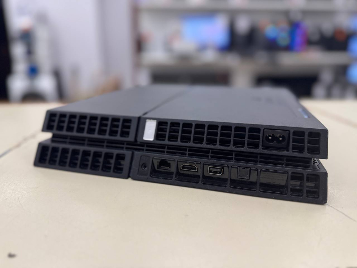 Игровая приставка PlayStation 4 FAT 1Tb