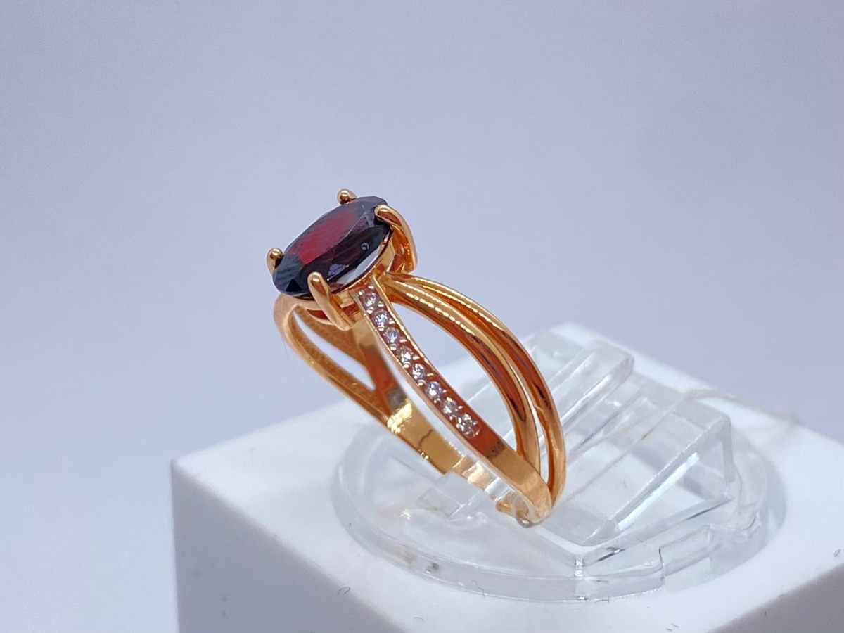 КОЛКМИ585 КОЛЬЦО С КАМНЯМИ (Au 585)