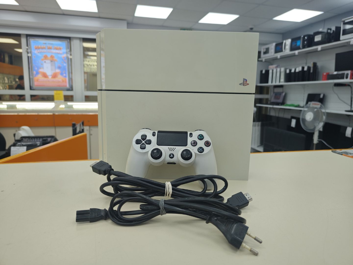 Игровая приставка PlayStation 4 FAT 500GB
