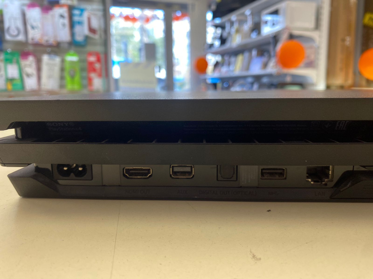 Игровая приставка Xbox One 500Gb