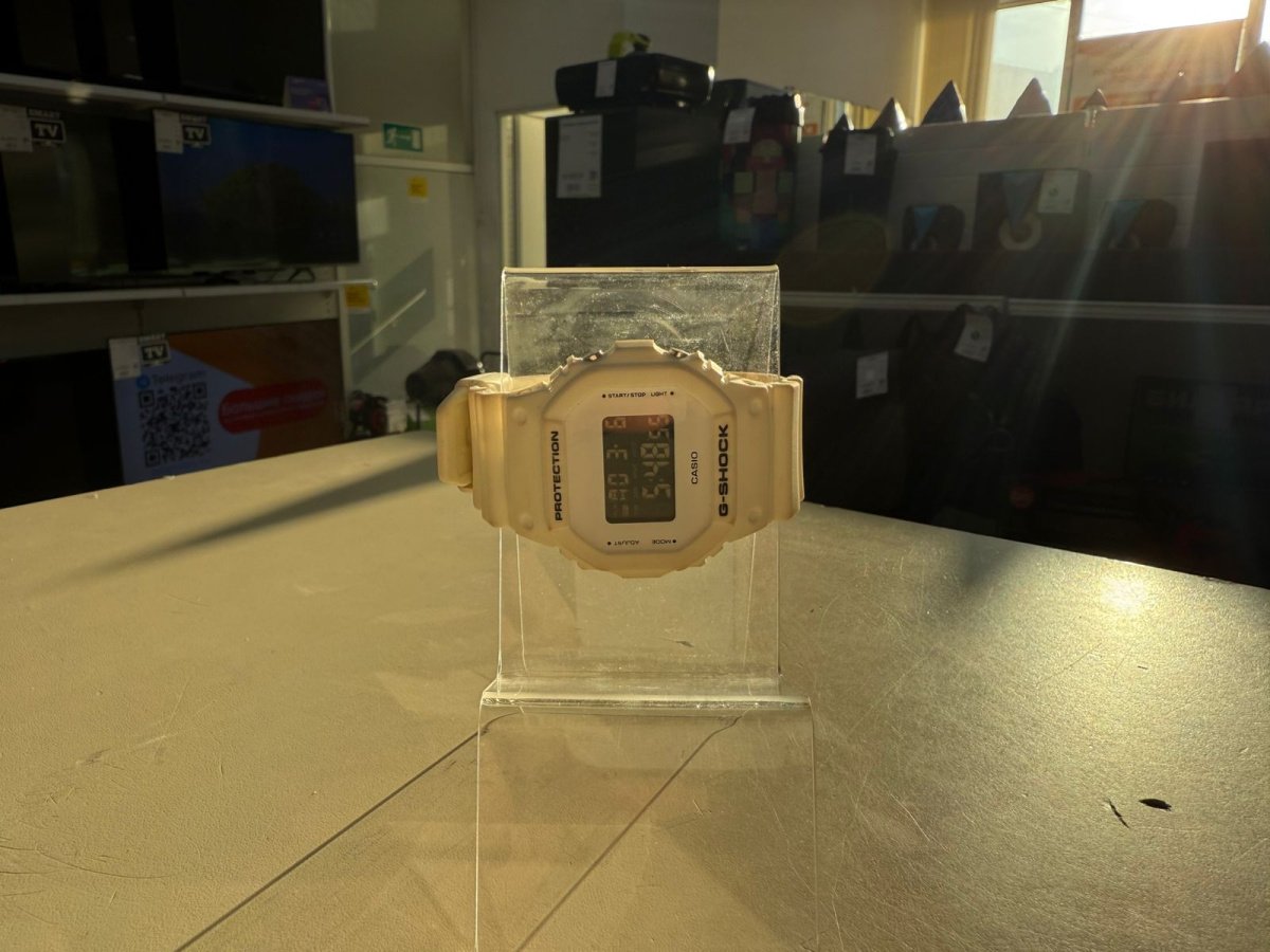 Часы наручные Casio GW-M5600