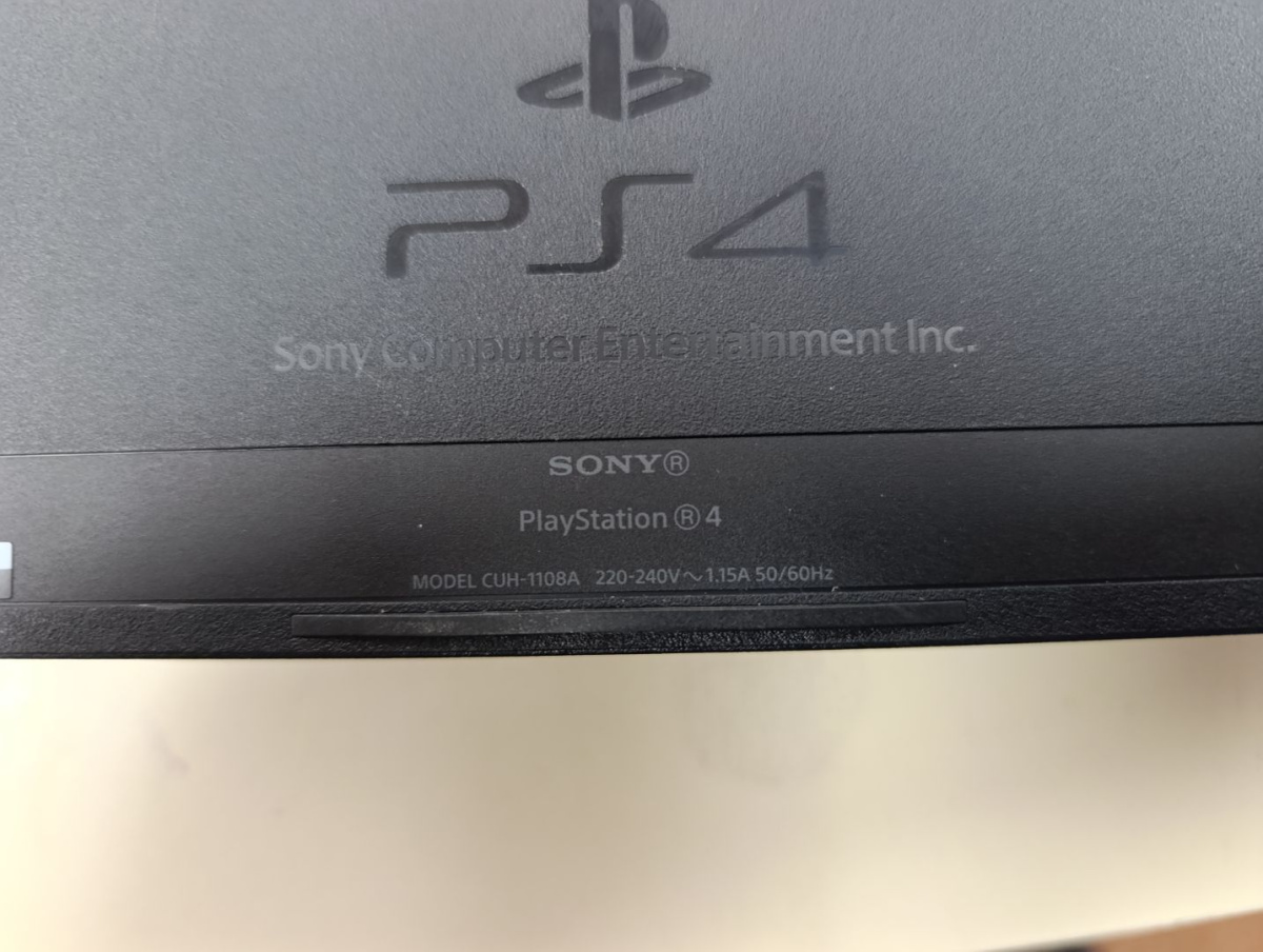 Игровая приставка PlayStation 4 FAT 500GB