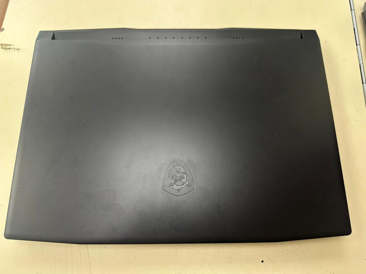 Ноутбук MSI Katana GF76 12UE-659XRU; Core I5-12450H, GeForce RTX 3060, 16 Гб, 512 GB, Нет