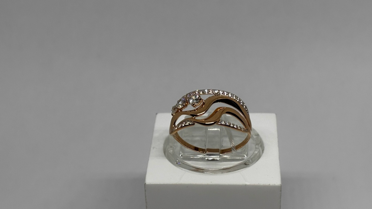 КОЛЬЦО С КАМНЯМИ (Au 585)