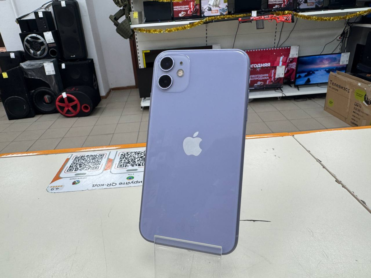 Смартфон Apple iPhone 11 64Gb