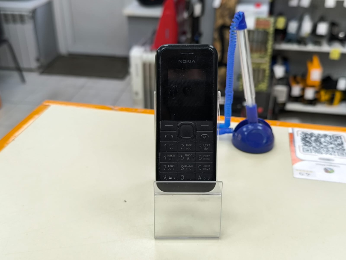 Мобильный телефон Nokia RM-1035