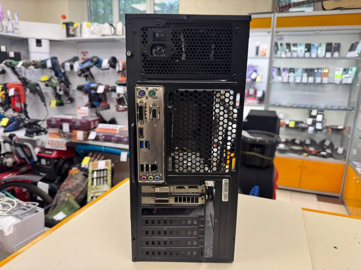 Системный блок DEXP .; Core i3-8100, Radeon R9 200 Series, 8 Гб, 128 Гб, 1 Tb