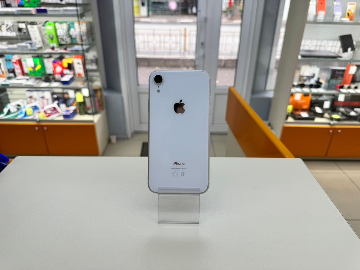Смартфон Apple iPhone Xr 64Gb