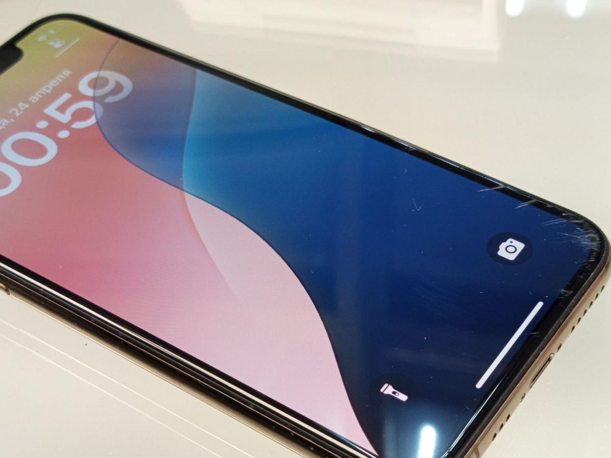 Смартфон Apple iPhone Xs 256Gb