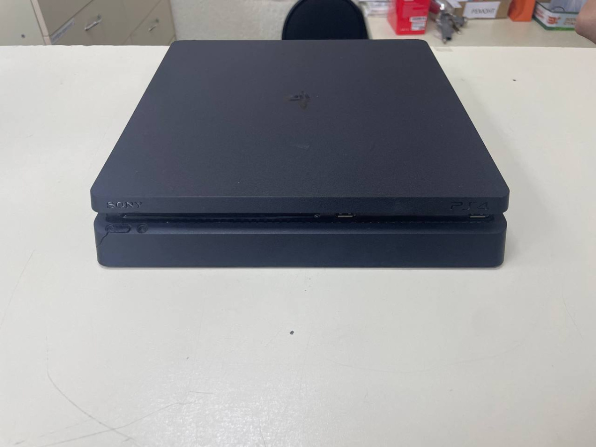 Игровая приставка PlayStation 4 Slim 500GB
