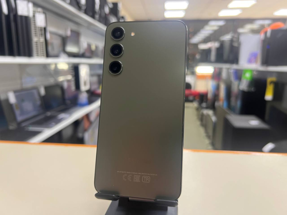 Смартфон Samsung Galaxy S23+ 8/512