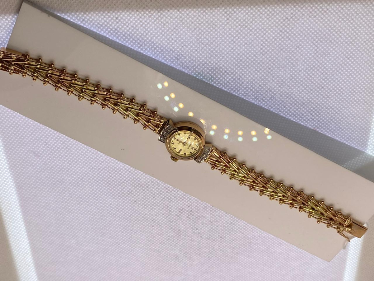 ЧАСЫ БРИЛЛИАНТ Au 585