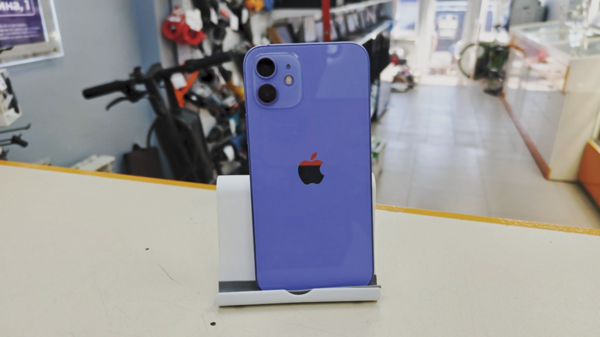 Смартфон Apple iPhone 12 128Gb