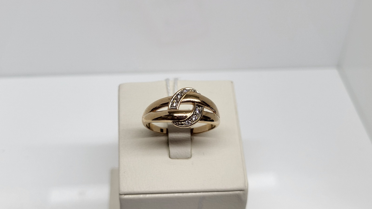 КОЛКМ585 КОЛЬЦО С КАМНЕМ (Au 585)