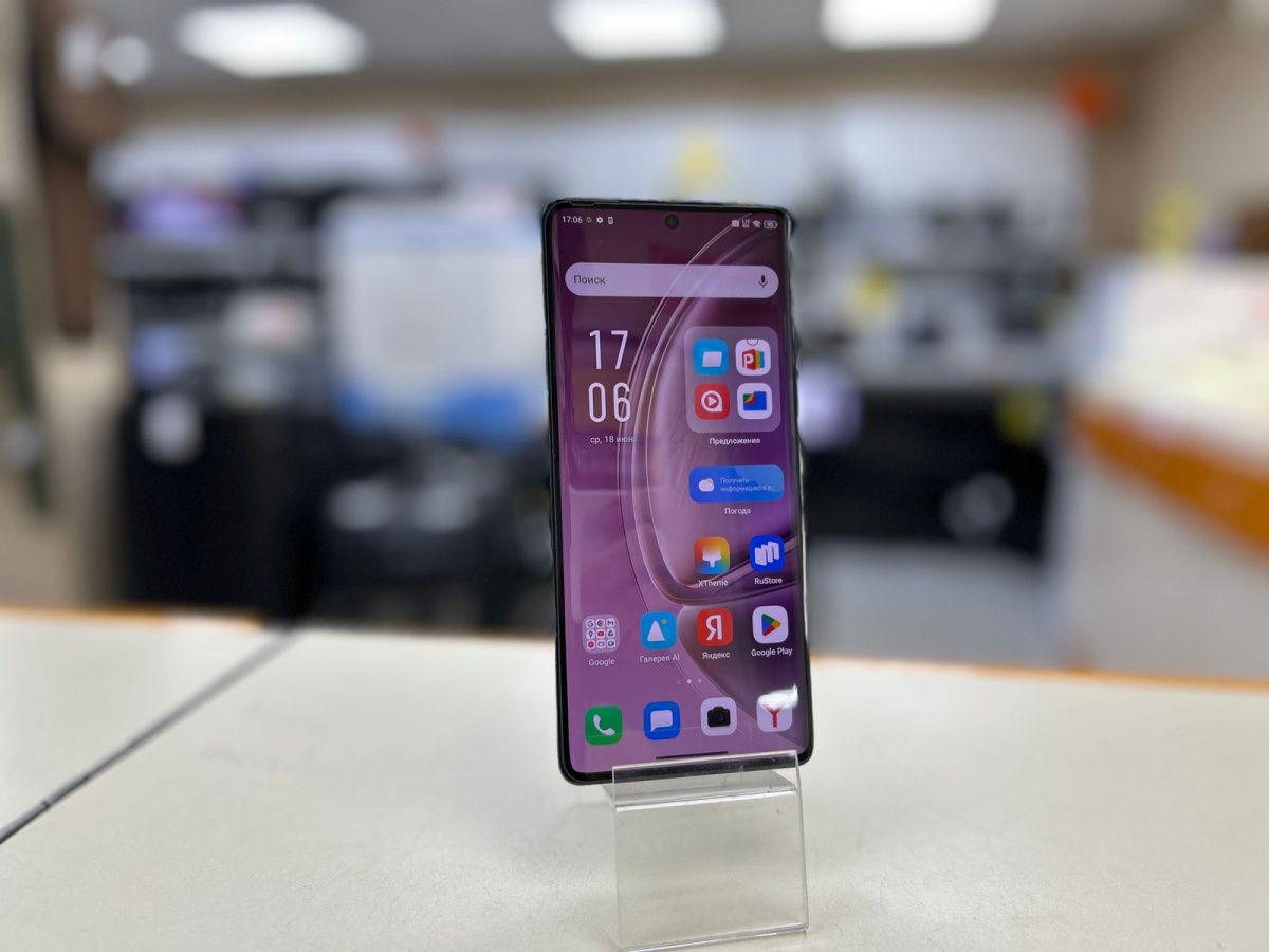 Смартфон Infinix ZERO 40 5G 12/256