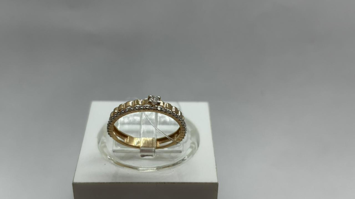 КОЛЬЦО С КАМНЯМИ (Au 585)