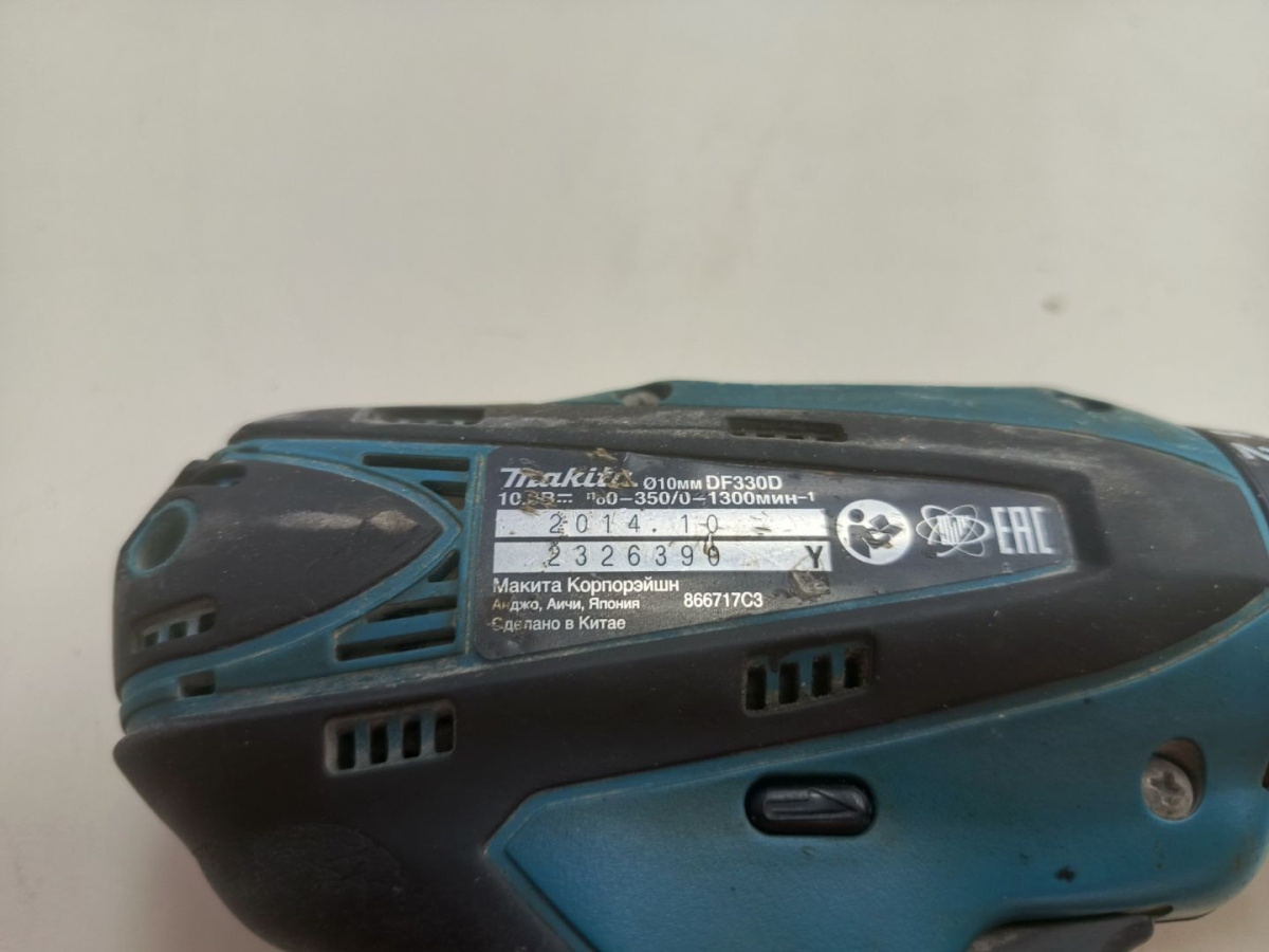 Шуруповерт Makita DF330D