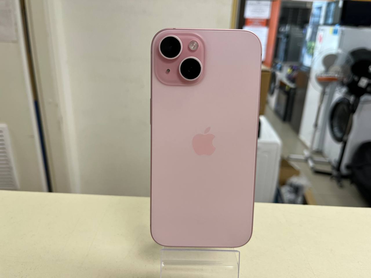 Смартфон Apple Iphone 15 128Gb