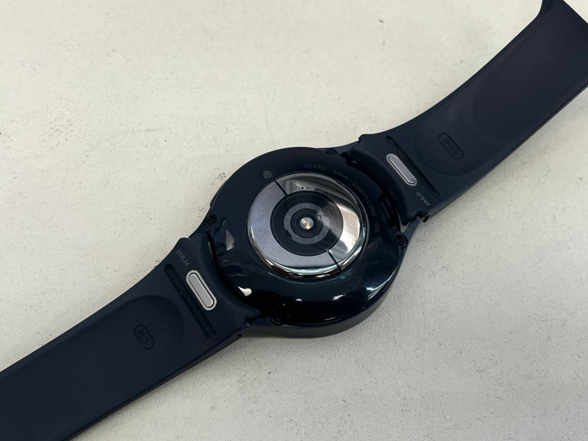 Смарт-часы Samsung Galaxy Watch 6 44mm