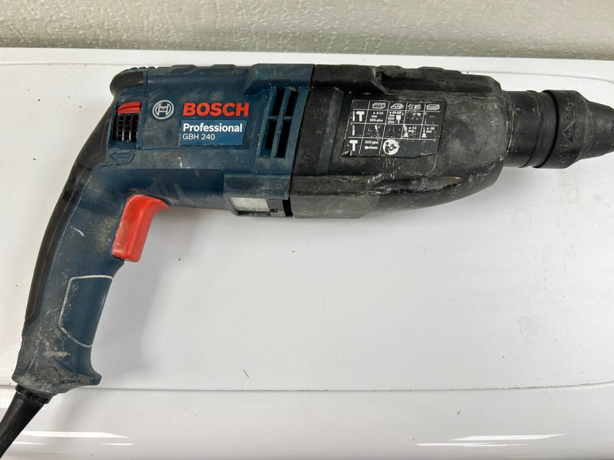 Перфоратор Bosch GBH 240