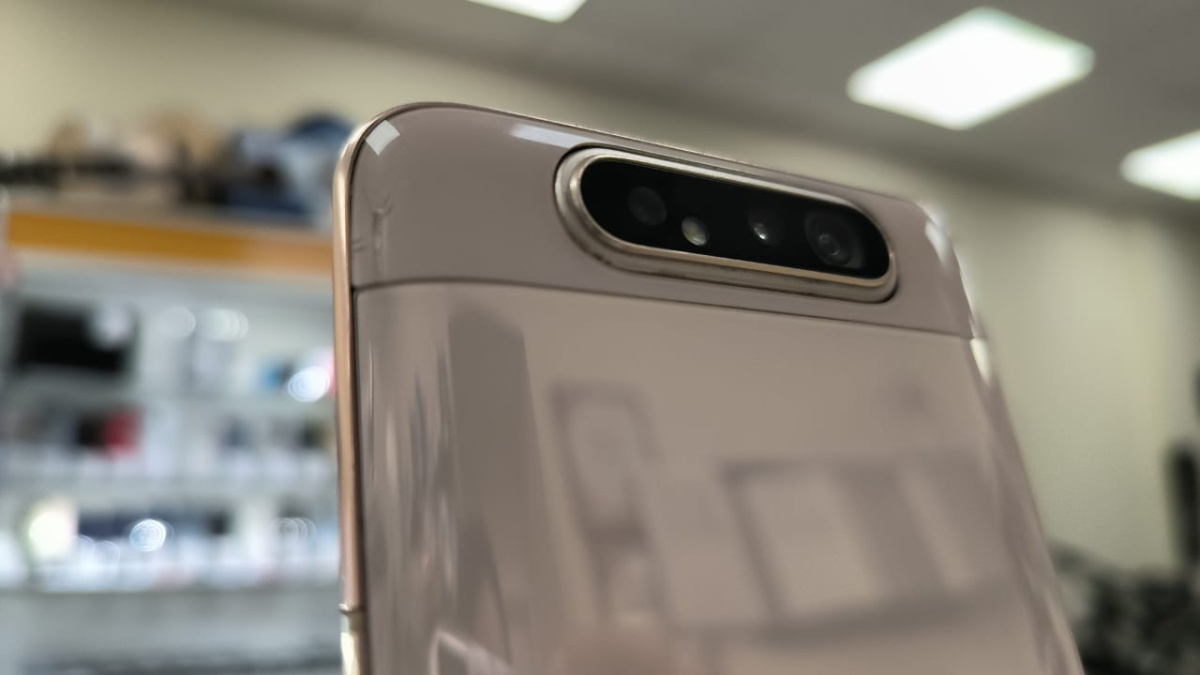 Смартфон Samsung Galaxy A80 8/128