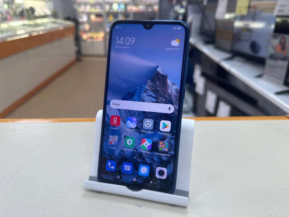 Смартфон Xiaomi Redmi Note 8 4/128