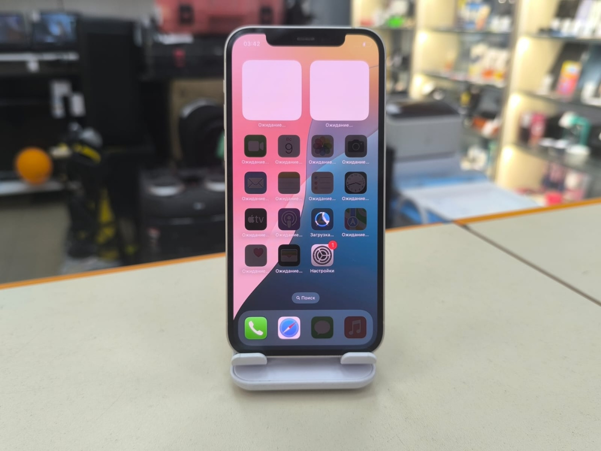 Смартфон Apple iPhone 12 64Gb