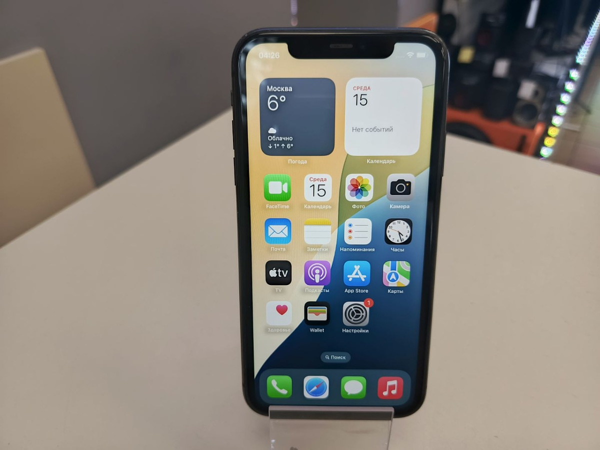 Смартфон Apple iPhone 11 64Gb