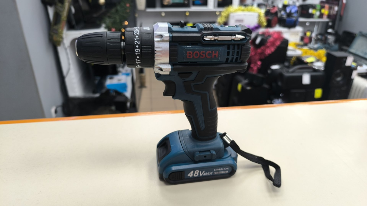 Шуруповерт Bosch GSR 18V-LI