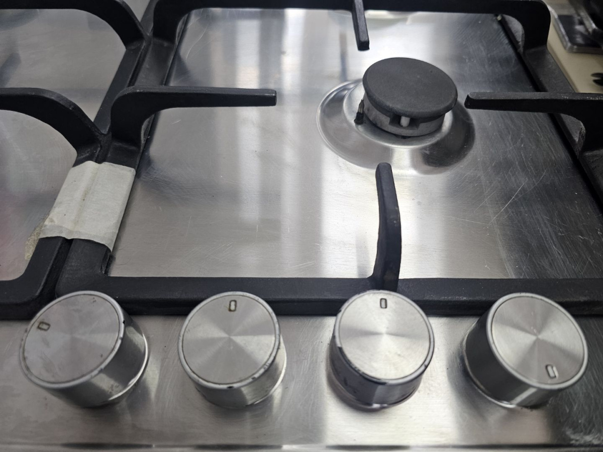 Встраиваемая газовая панель Electrolux GPE363LK