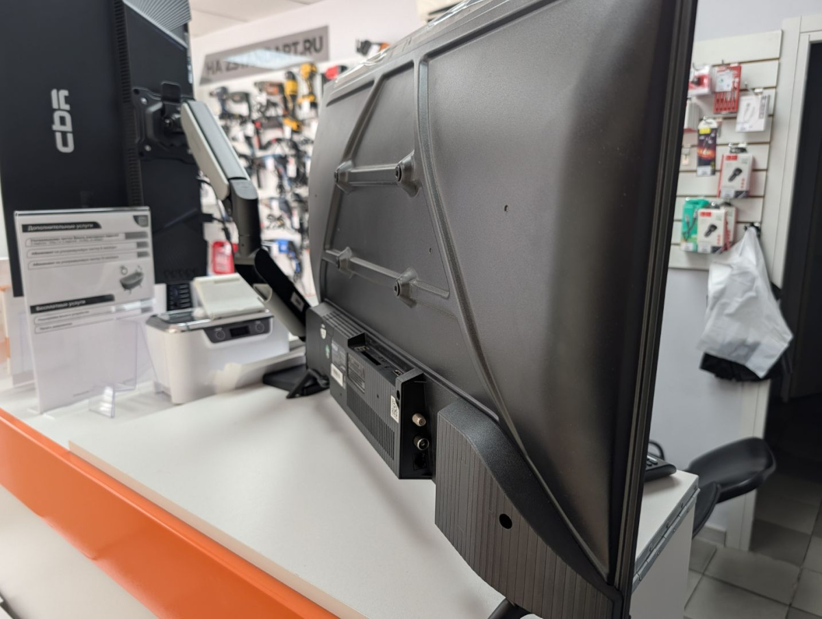 LED Телевизор Merely MRL-LED32HDS102T2