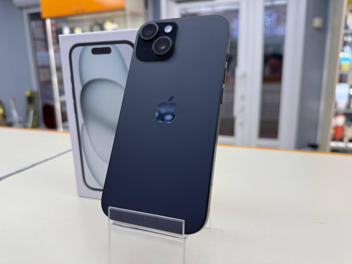 Смартфон Apple Iphone 15 256Gb