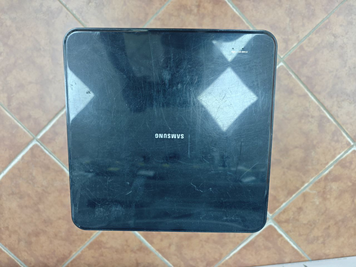 Саундбар Samsung PS-WE8200