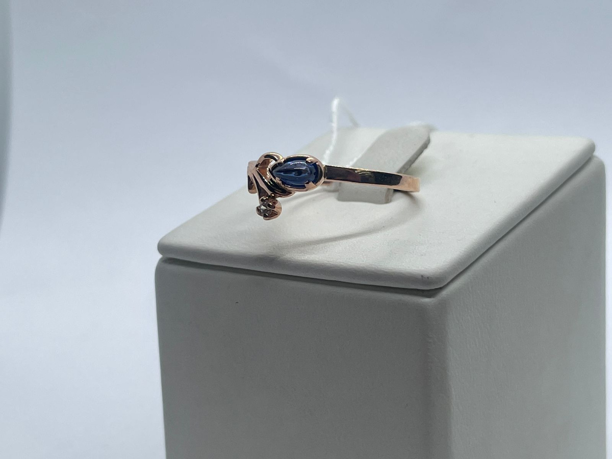 КОЛЬЦО С КАМНЯМИ (Au 585)