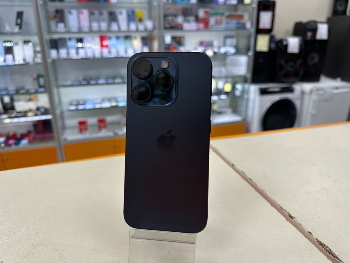 Смартфон Apple Iphone 15 Pro 128Gb