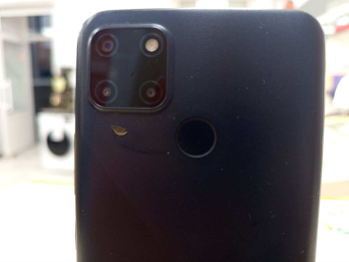 Смартфон Realme C21Y 4/64