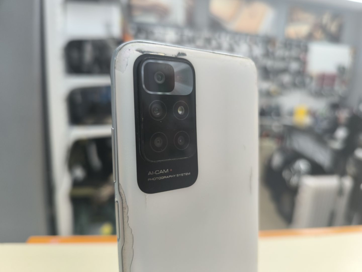 Смартфон Xiaomi Redmi Note 10S 4/64