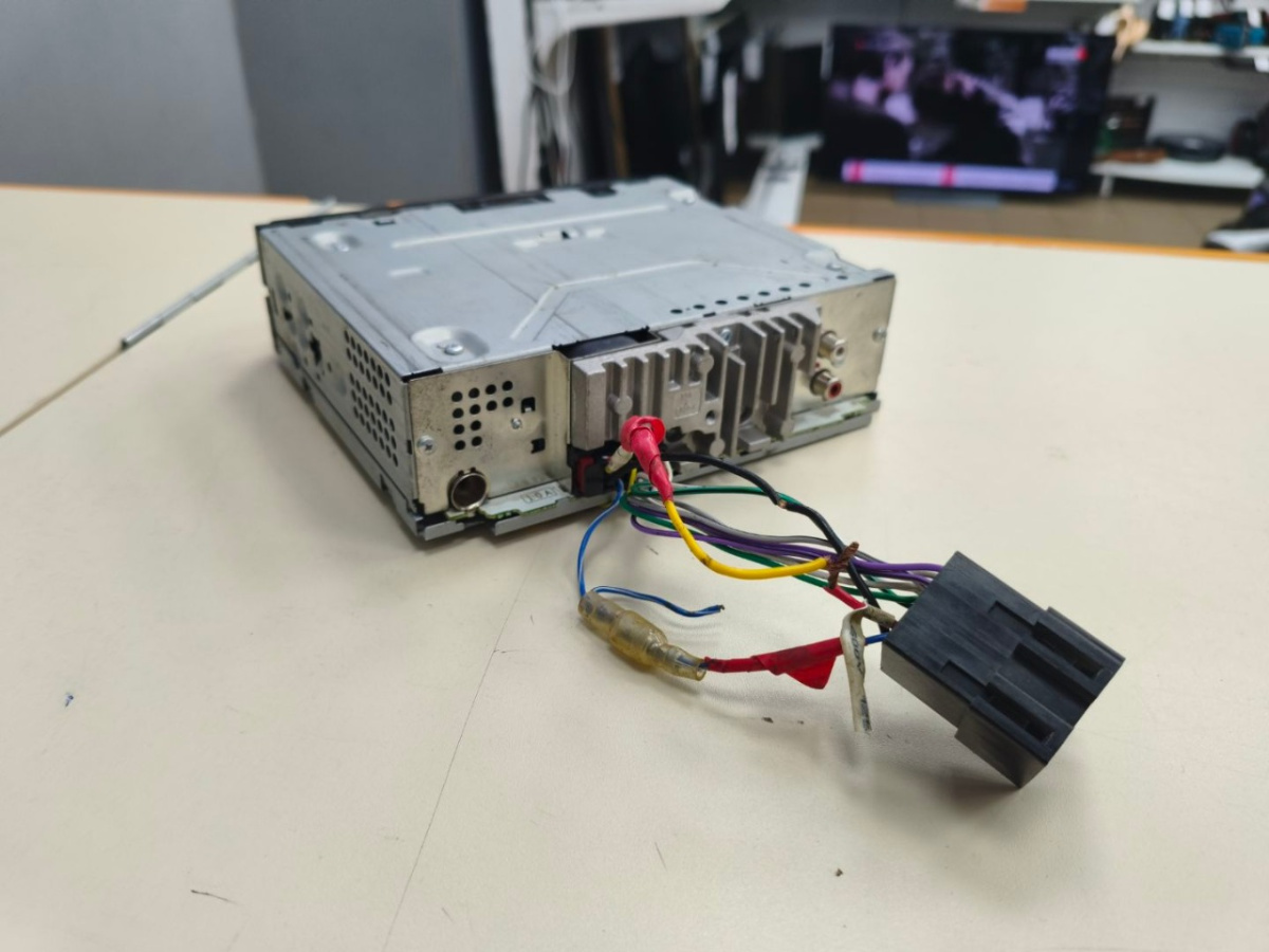 Автомагнитола Pioneer DEH-2310UB