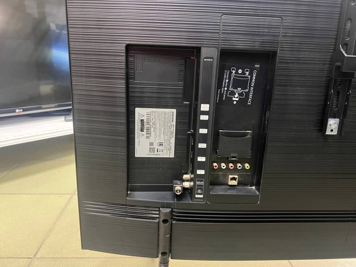 LED Телевизор Samsung UE58RU7120