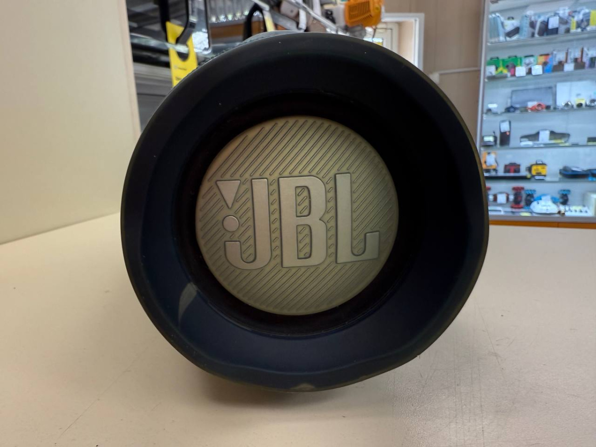 Портативная акустика JBL extrime 2;