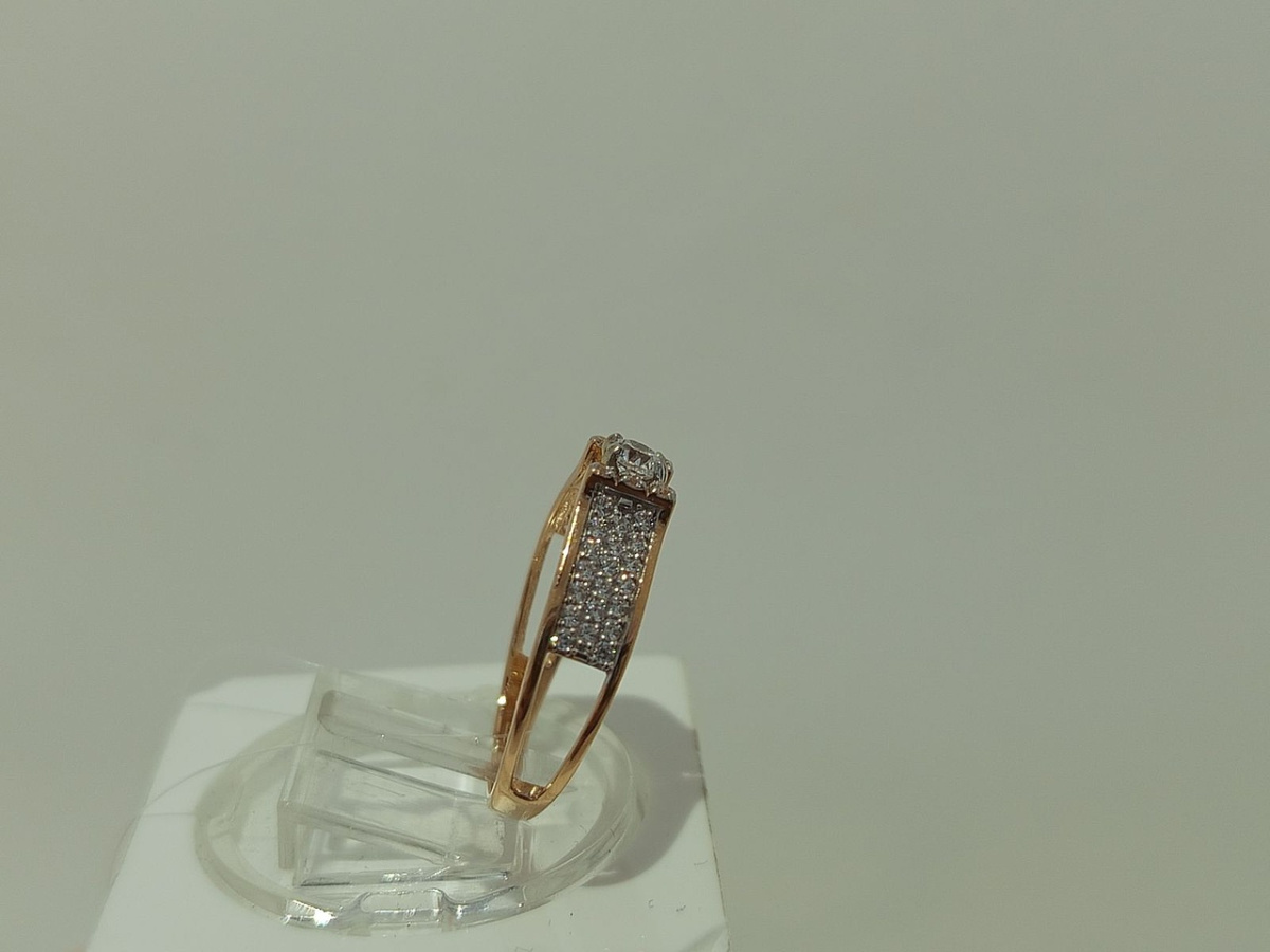 КОЛЬЦО С КАМНЯМИ (Au 585)