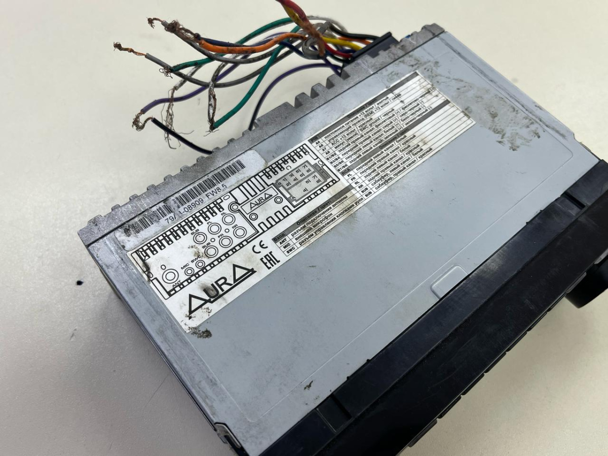 Автомагнитола Aura AMH-79DSP