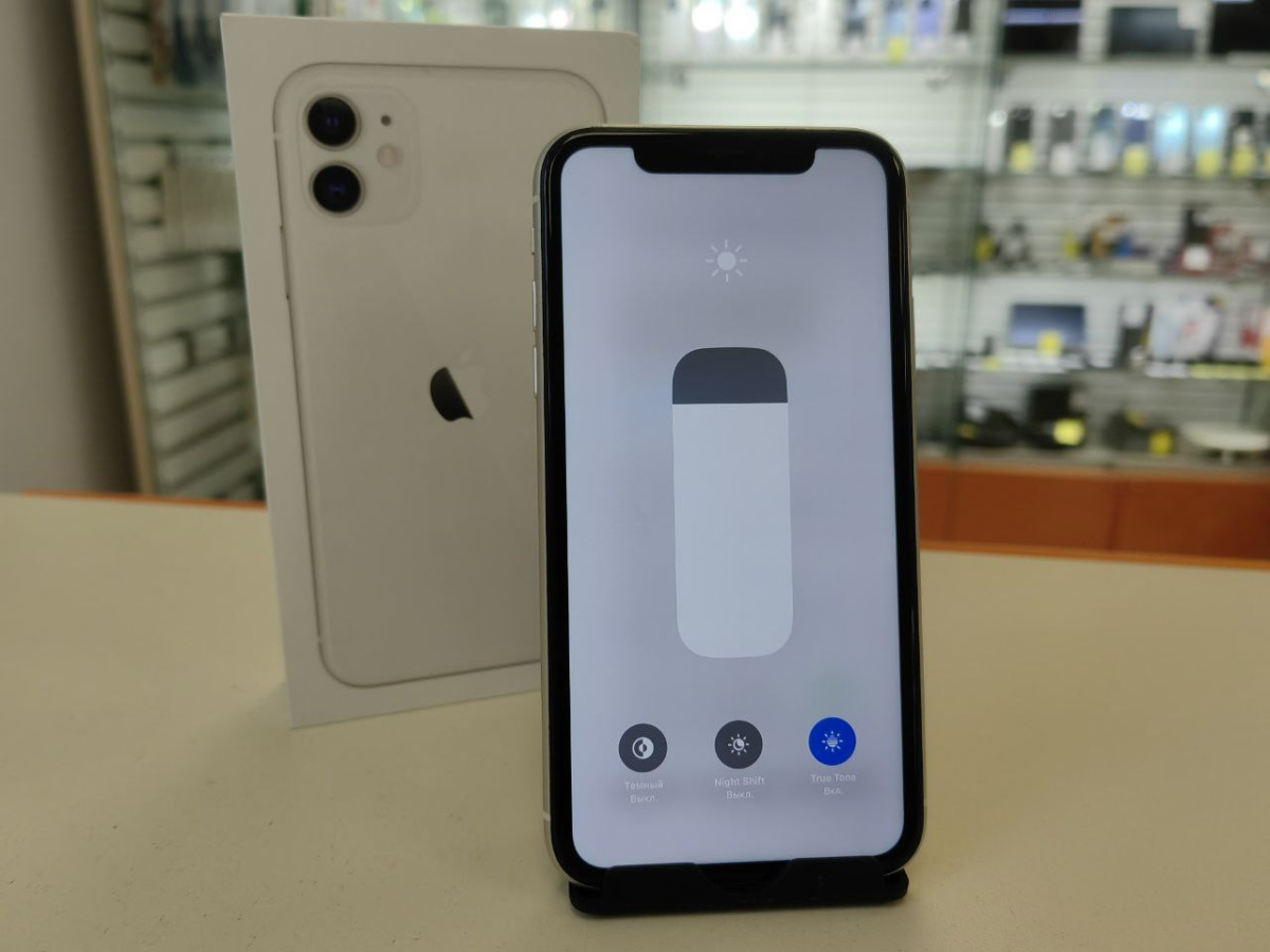 Смартфон Apple iPhone 11 128Gb