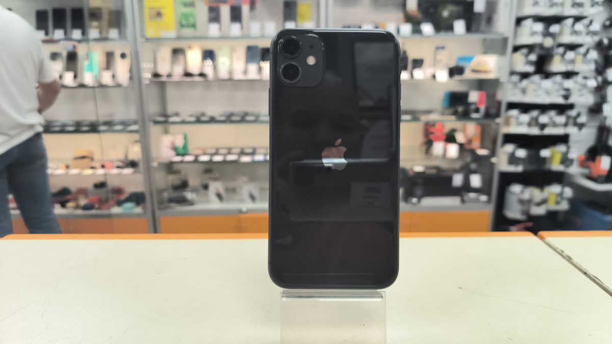 Смартфон Apple iPhone 11 64Gb