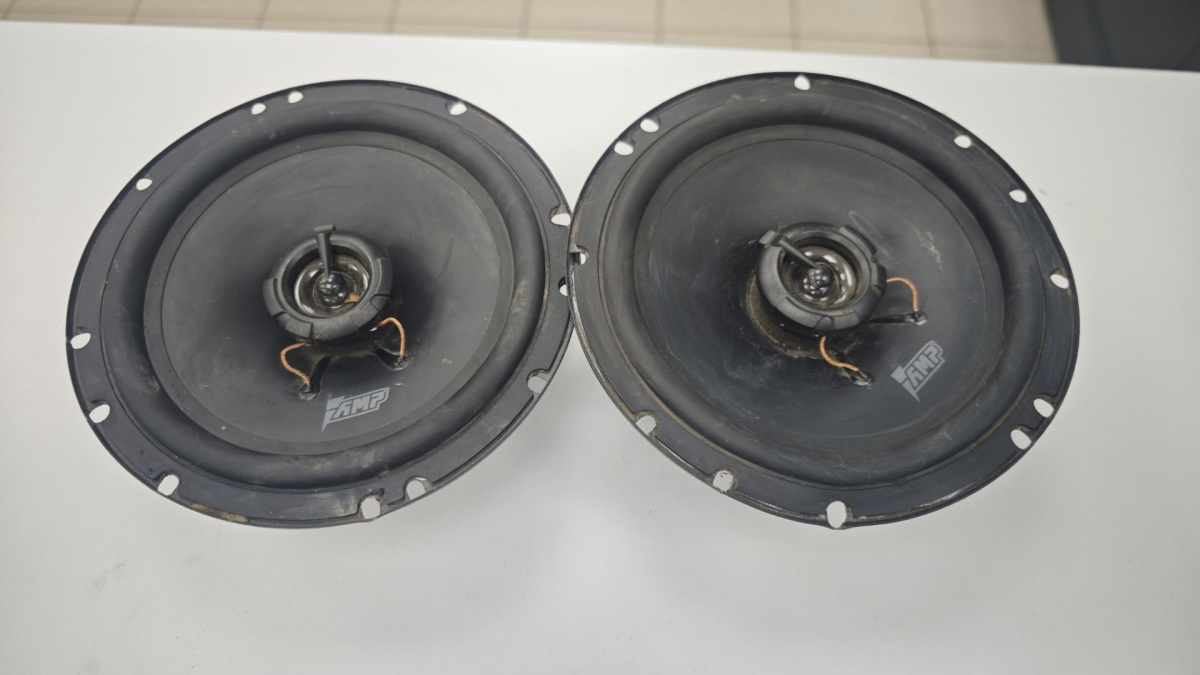 Автоакустика передняя AMP Beat 652