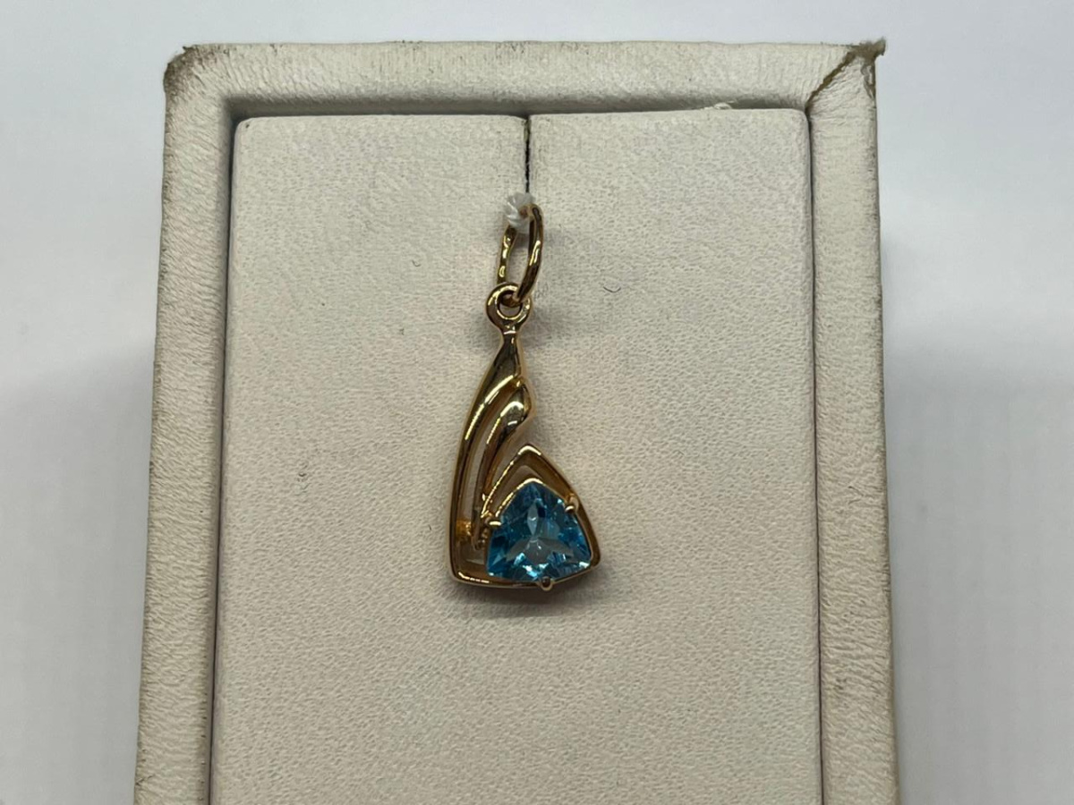 ПОДКМ585 ПОДВЕСКА С КАМНЕМ (Au 585)