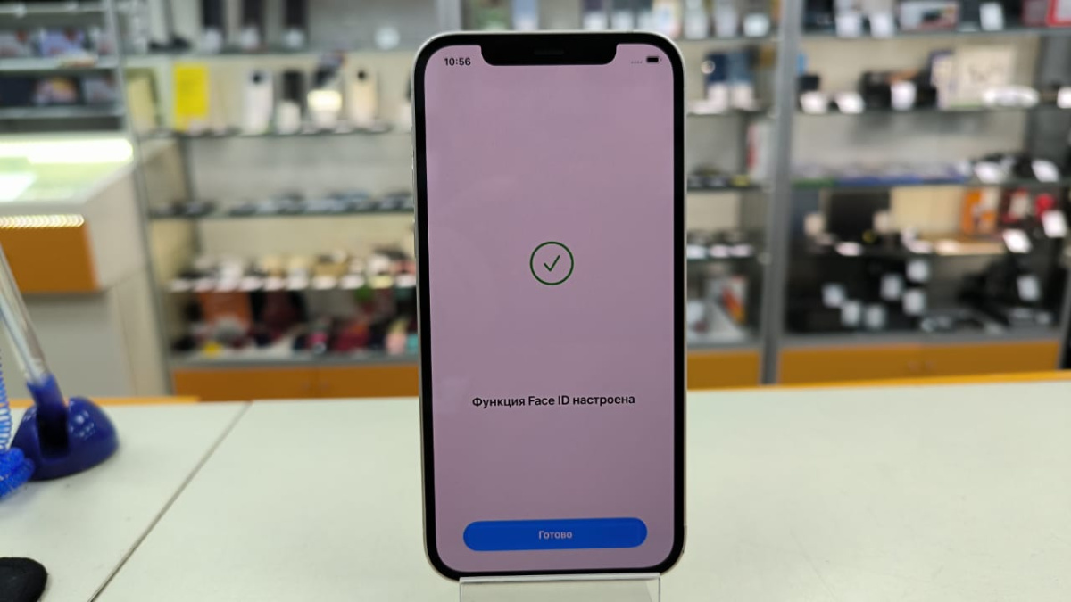 Смартфон Apple iPhone 12 64Gb