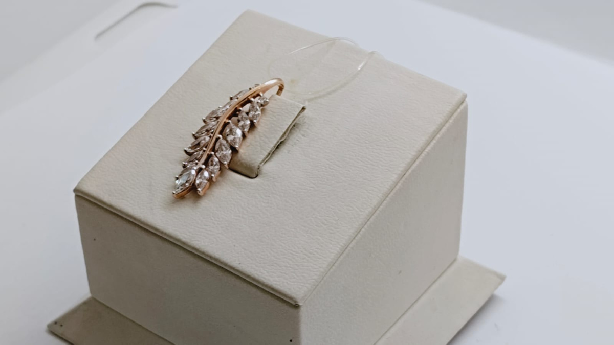 ПОДВЕСКА С КАМНЯМИ (Au 585)